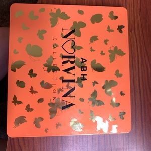 ABH Norvina Collection Eyeshadow palette